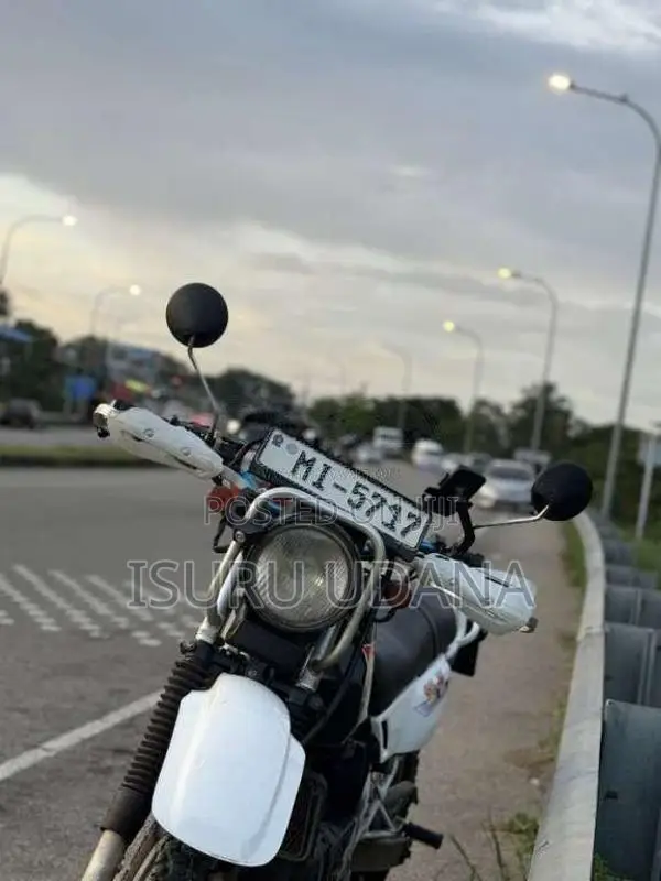 Suzuki Djebel 200 1999 Motorbike (Used)