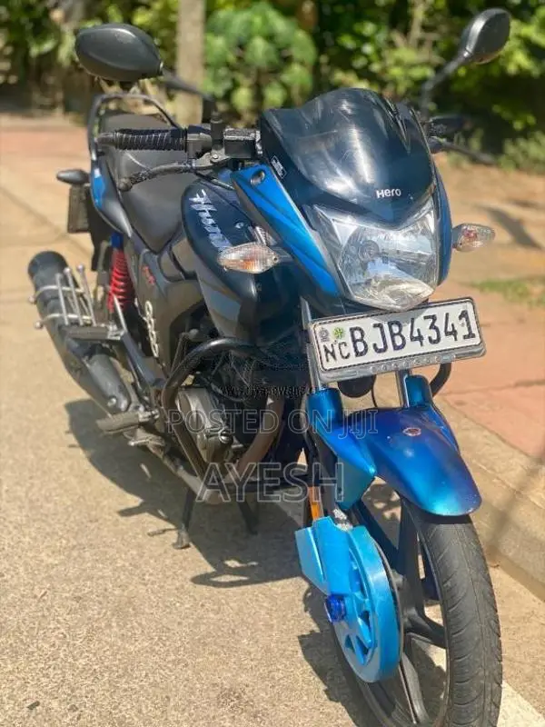 Hero Hunk 2020 Motorbike (Used)