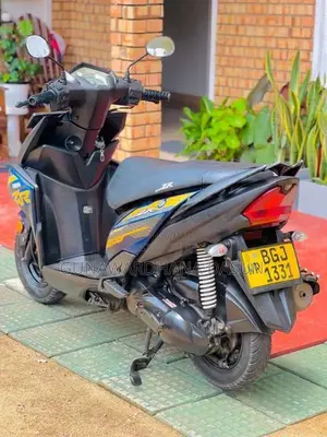 Yamaha ZR 2018 Motorbike (Used)
