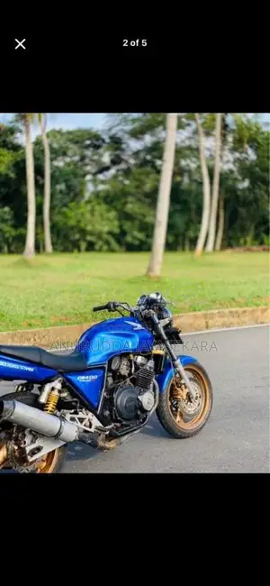 Honda Cb 400 1998 Motorbike Unregistered (Recondition)