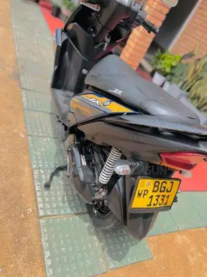 Yamaha ZR 2018 Motorbike (Used)