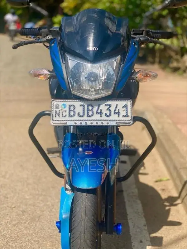 Hero Hunk 2020 Motorbike (Used)