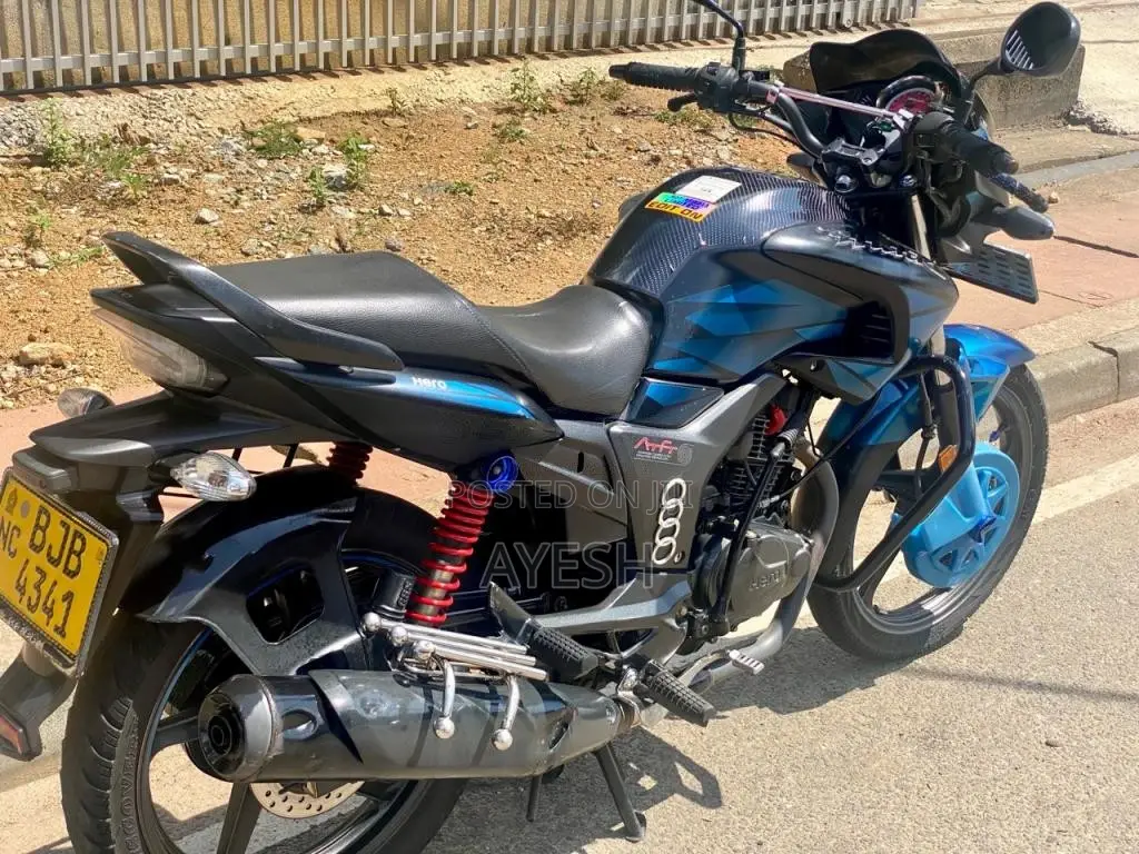 Hero Hunk 2020 Motorbike (Used)