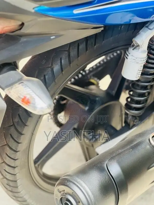 Hero-Honda Hunk 2007 Motorbike (Used)