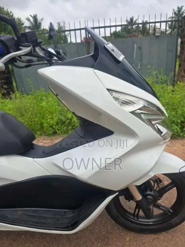 Honda Pcx 2017 Motorbike (Used)