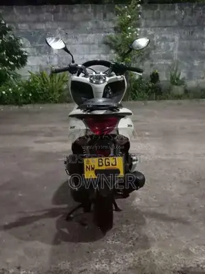 Honda Pcx 2016 Motorbike (Used)