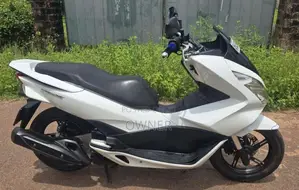 Honda Pcx 2017 Motorbike (Used)