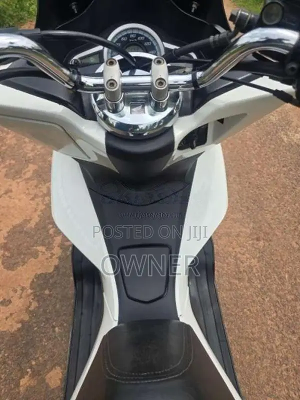 Honda Pcx 2017 Motorbike (Used)