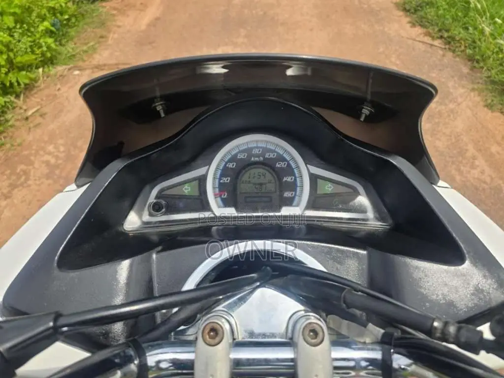 Honda Pcx 2017 Motorbike (Used)