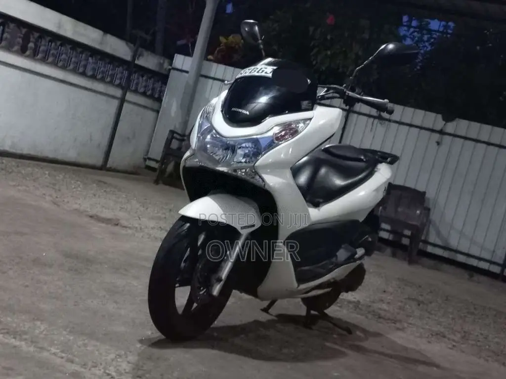 Honda Pcx 2016 Motorbike (Used)