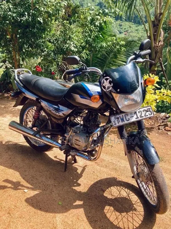 Bajaj CT-100 2011 Motorbike (Used)