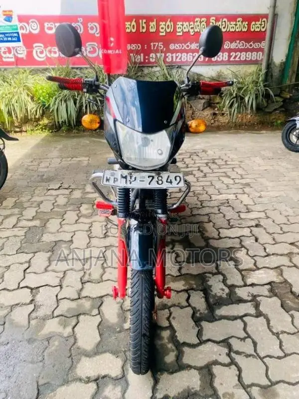 Bajaj Ct-100 2005 Motorbike (Used)