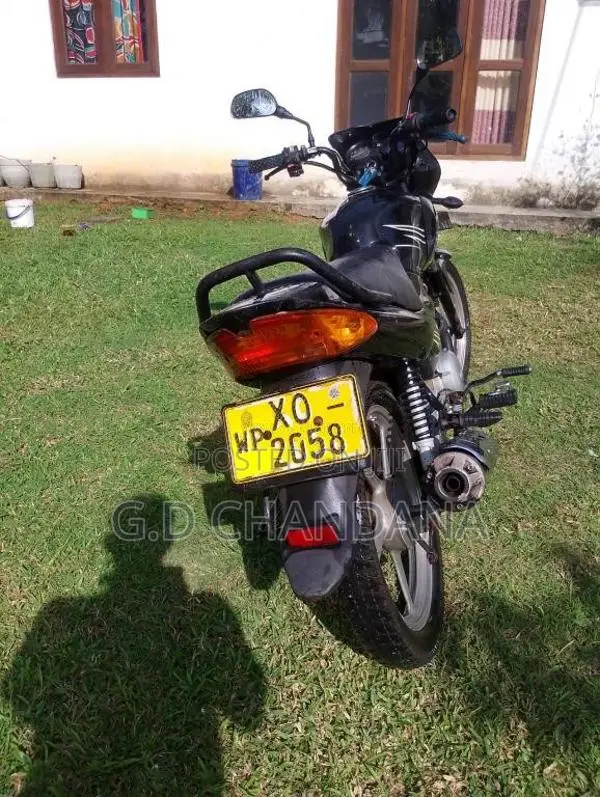 Yamaha YBR 2012 Motorbike (Used)