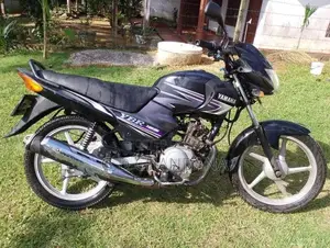 Yamaha YBR 2012 Motorbike (Used)