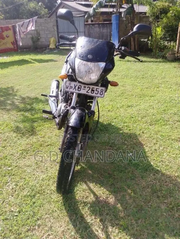 Yamaha YBR 2012 Motorbike (Used)