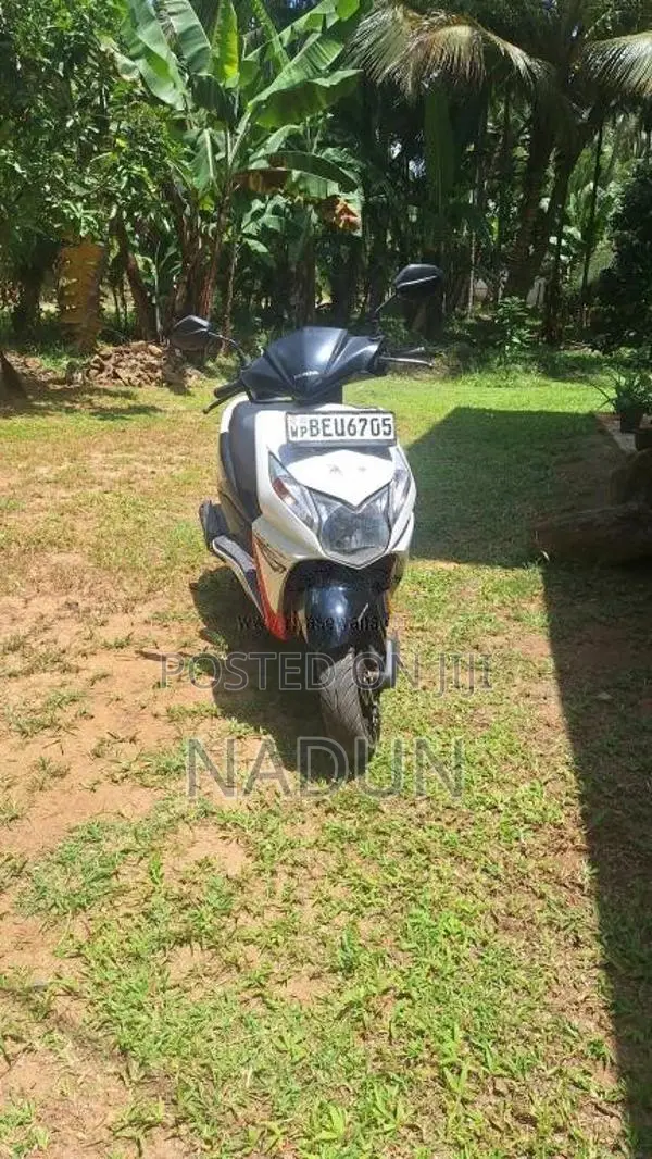 Honda Dio 2017 Motorbike (Used)