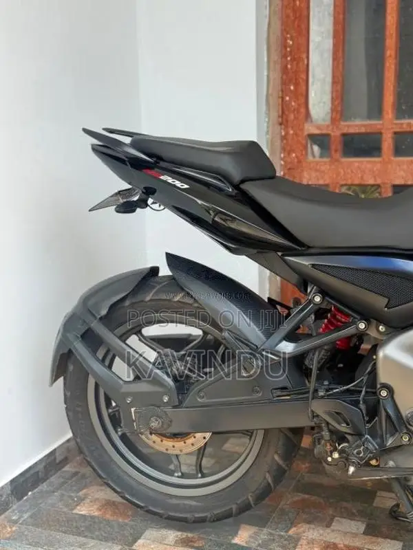 Bajaj Pulsar NS200 2025 Motorbike (Used)