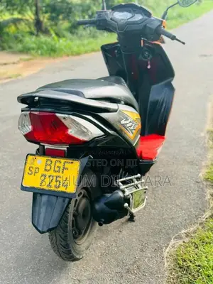 Honda Dio 2018 Motorbike (Used)