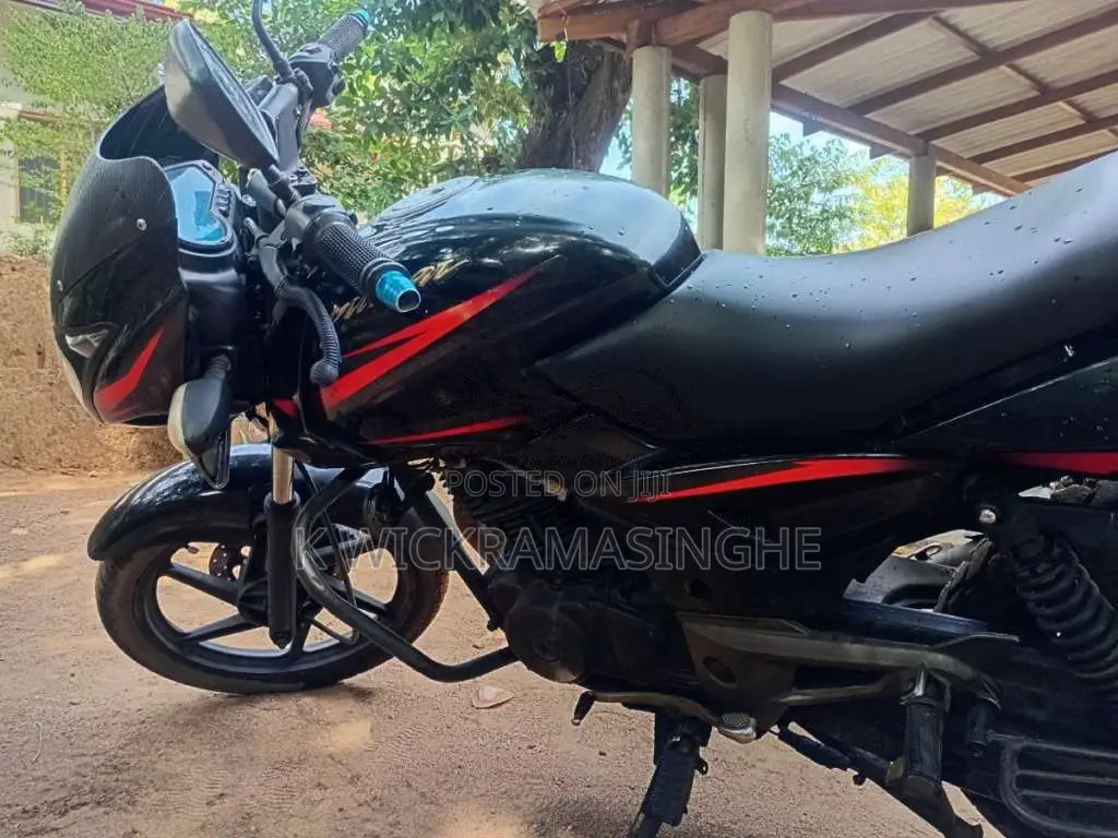 Bajaj Pulsar 2010 Motorbike (Used)