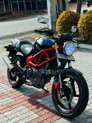 Honda VTR 2015 Motorbike (Used)