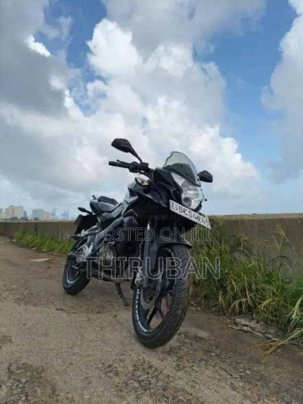 Bajaj PULSAR AS150 2015 Motorbike (Used)