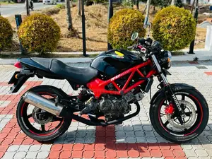 Honda VTR 2015 Motorbike (Used)