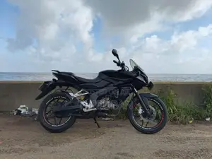 Bajaj PULSAR AS150 2015 Motorbike (Used)