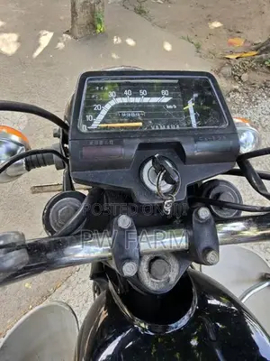 Yamaha YB50 2001 Motorbike (Used)