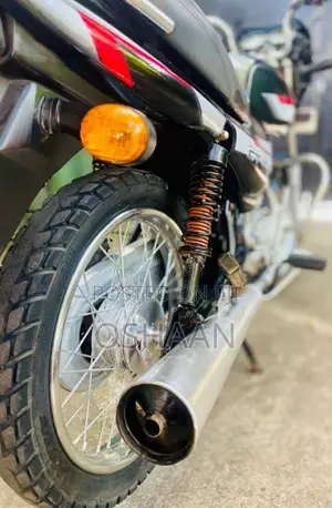 Bajaj CT-100 2014 Motorbike (Used)