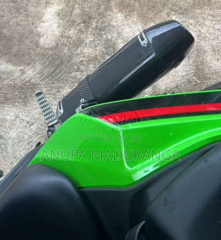 Kawasaki ZX25R SE 2024 Motorbike (Used)