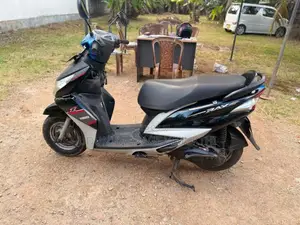 Yamaha Ray Z 2013 Motorbike (Used)