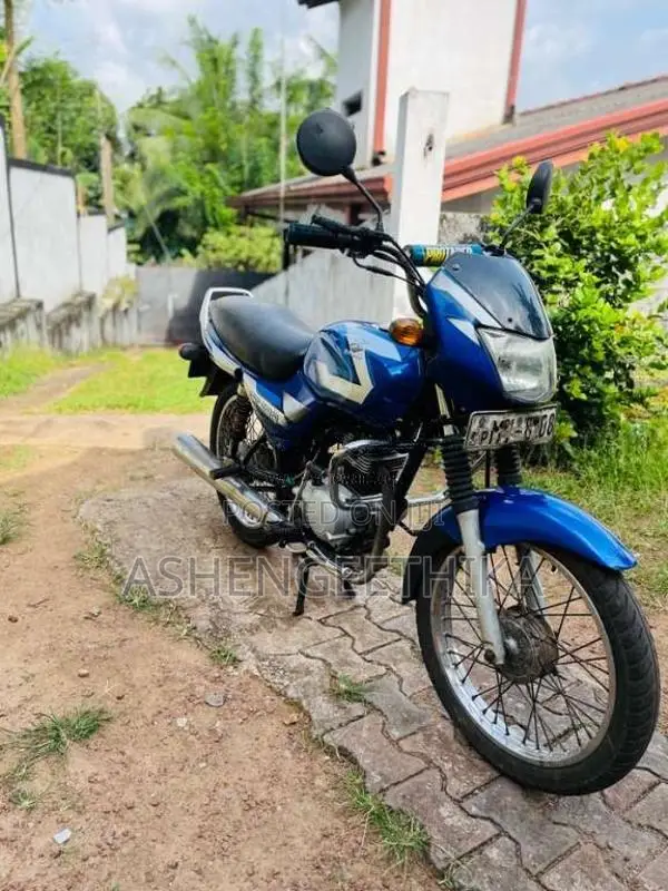 Bajaj CT-100 2006 Motorbike (Used)