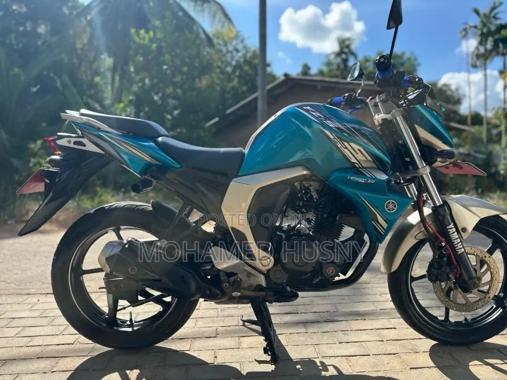Yamaha FZ Version 2.0 2018 Motorbike (Used)