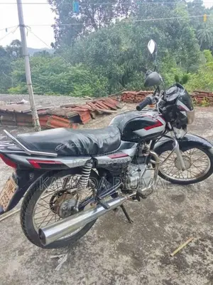 Bajaj CT-100 2006 Motorbike (Used)