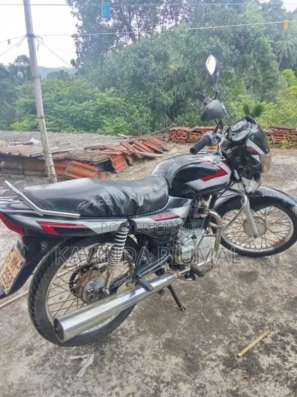 Bajaj CT-100 2006 Motorbike (Used)