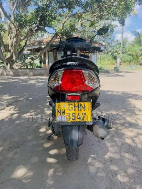Honda Dio 2019 Motorbike (Used)