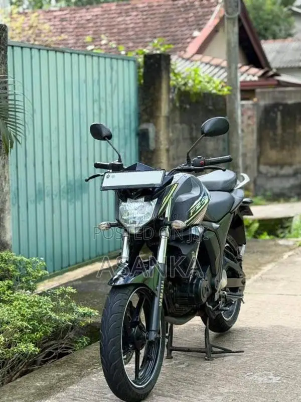 Honda Fz 2018 Motorbike (Used)