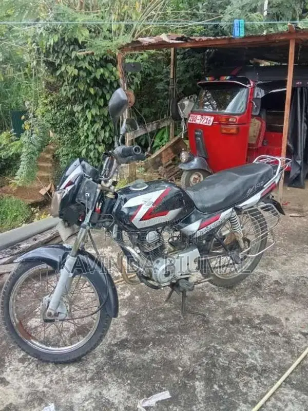 Bajaj CT-100 2006 Motorbike (Used)