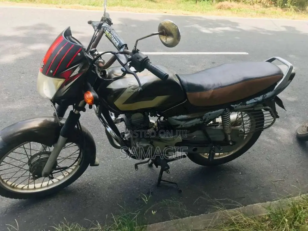 Bajaj CT-100 2003 Motorbike (Used)