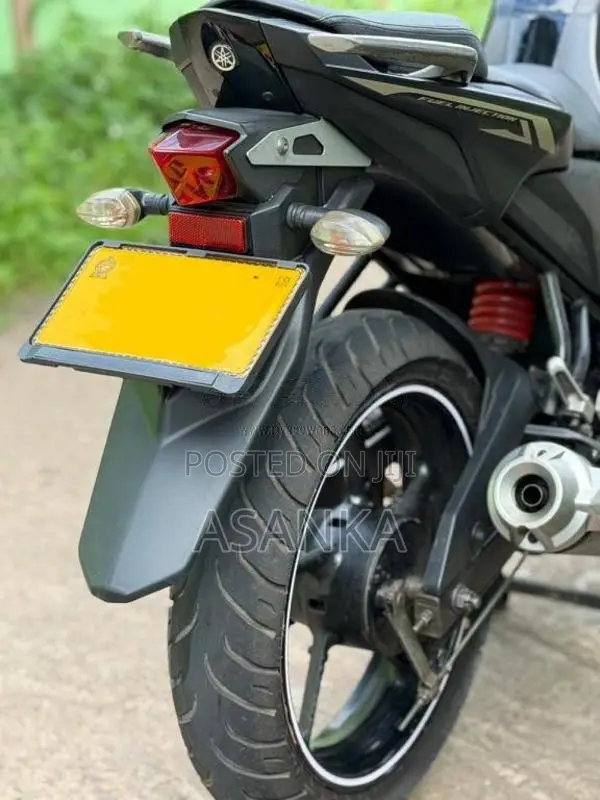 Honda Fz 2018 Motorbike (Used)