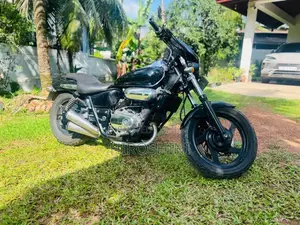 Honda Magna 1998 Motorbike (Used)