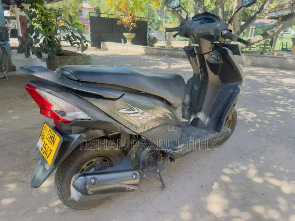 Honda Dio 2019 Motorbike (Used)