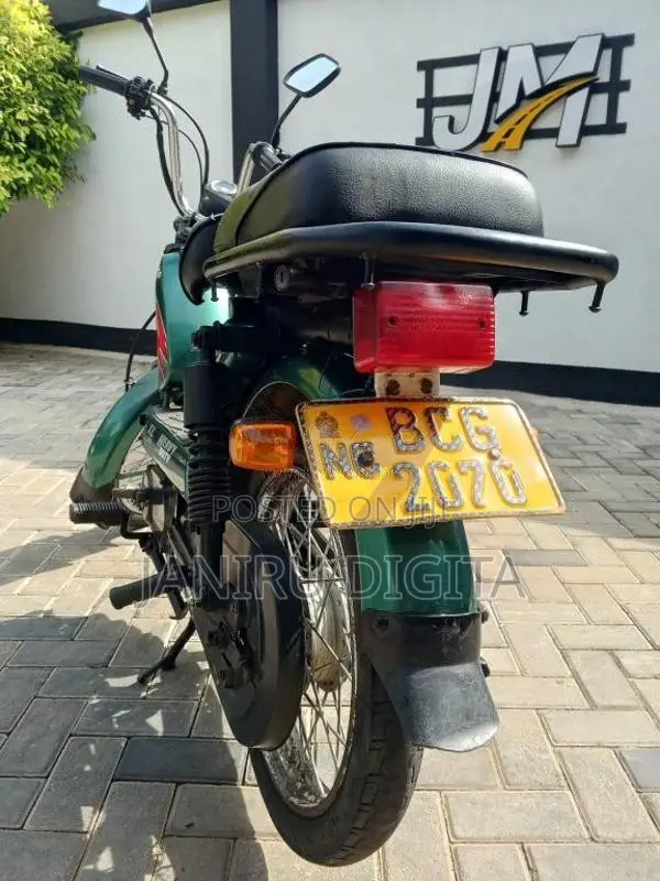 TVS Heavy Duty 2017 Motorbike (Used)