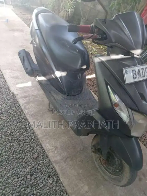 Honda Dio 2012 Motorbike (Used)