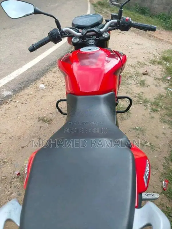 Bajaj N160 2025 Motorbike (Used)