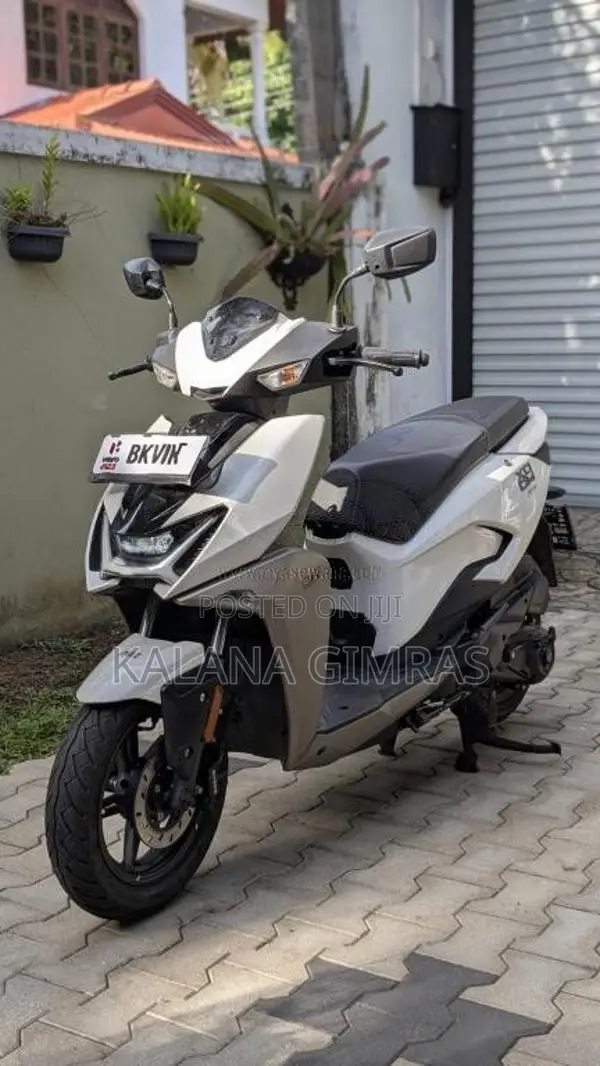 Hero XOOM 110 2026 Motorbike (Used)