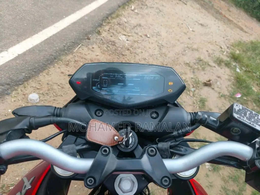 Bajaj N160 2025 Motorbike (Used)