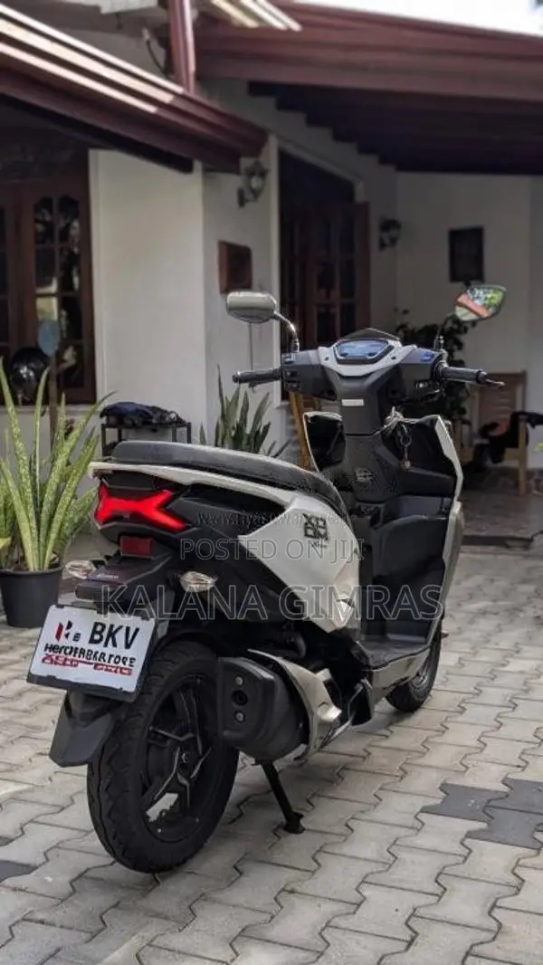 Hero XOOM 110 2026 Motorbike (Used)