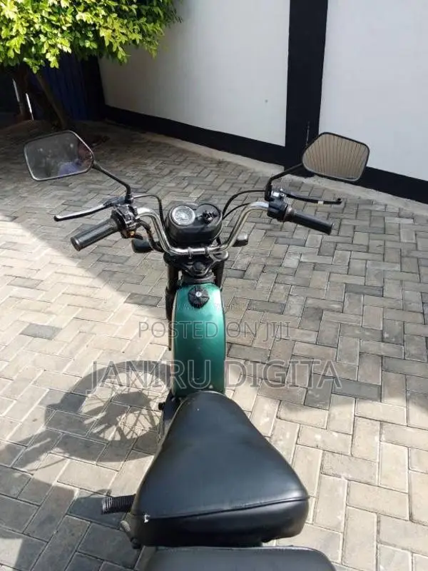 TVS Heavy Duty 2017 Motorbike (Used)