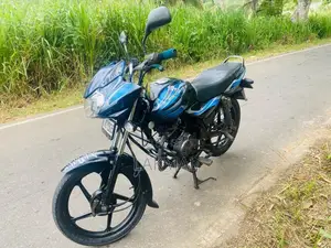 Bajaj DISCOVER 100 2011 Motorbike (Used)
